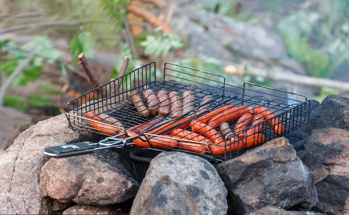 Having a picnic with sausages